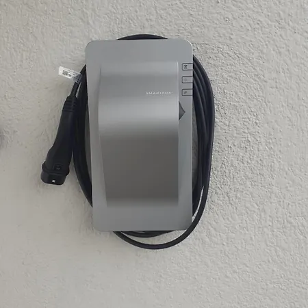 ベッド・アンド・ブレックファスト Gaestehaus Loithaler *