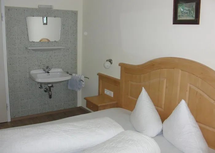 Bed & Breakfast Gastehaus Loithaler *