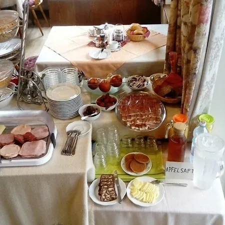 Bed & Breakfast Gastehaus Loithaler